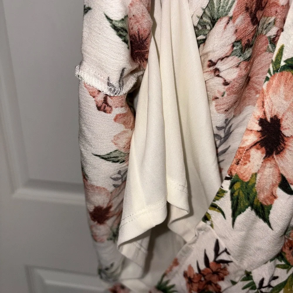 Floral Ruffle One-Shoulder Romper - Picture 2 of 6